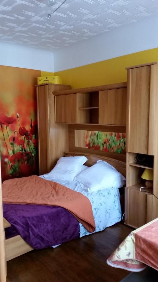 Metro - Sac A Dos - Dodo Chez Leontine 2 Ch Parking Wifi Fo Villa Colombes  Exterior photo