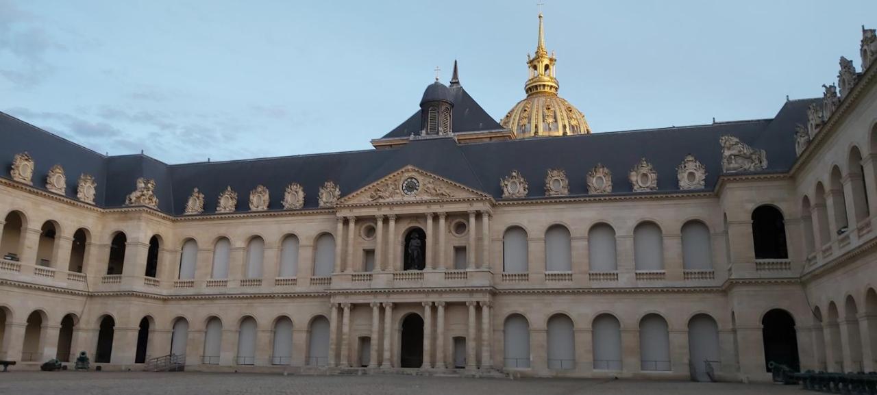 Metro - Sac A Dos - Dodo Chez Leontine 2 Ch Parking Wifi Fo Villa Colombes  Exterior photo