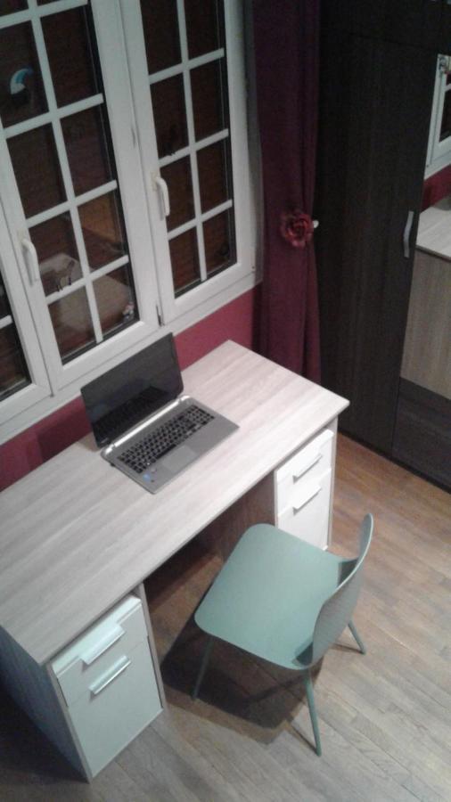 Metro - Sac A Dos - Dodo Chez Leontine 2 Ch Parking Wifi Fo Villa Colombes  Exterior photo