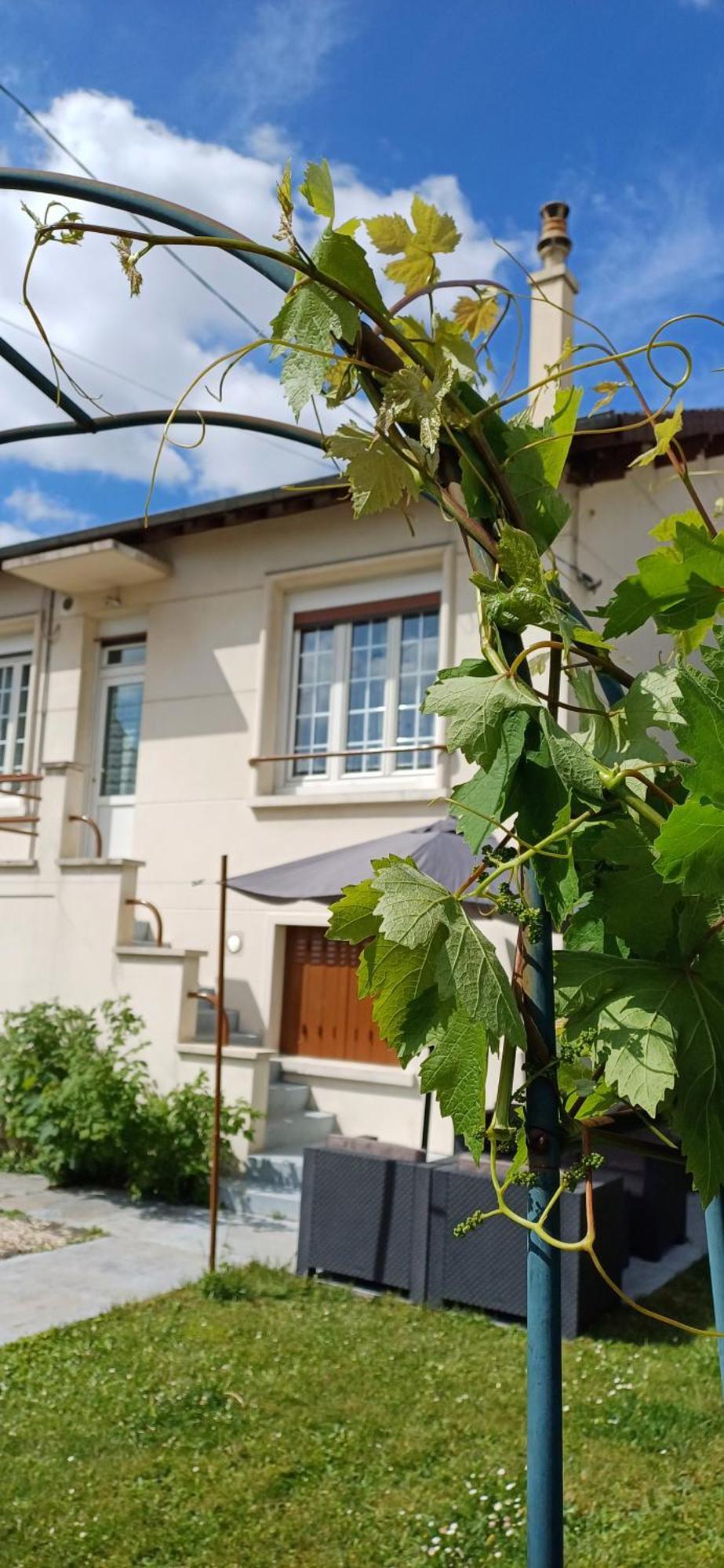 Metro - Sac A Dos - Dodo Chez Leontine 2 Ch Parking Wifi Fo Villa Colombes  Exterior photo